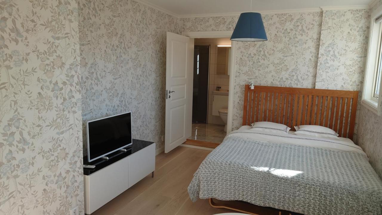 Simones Hotel Вадстена Екстер'єр фото